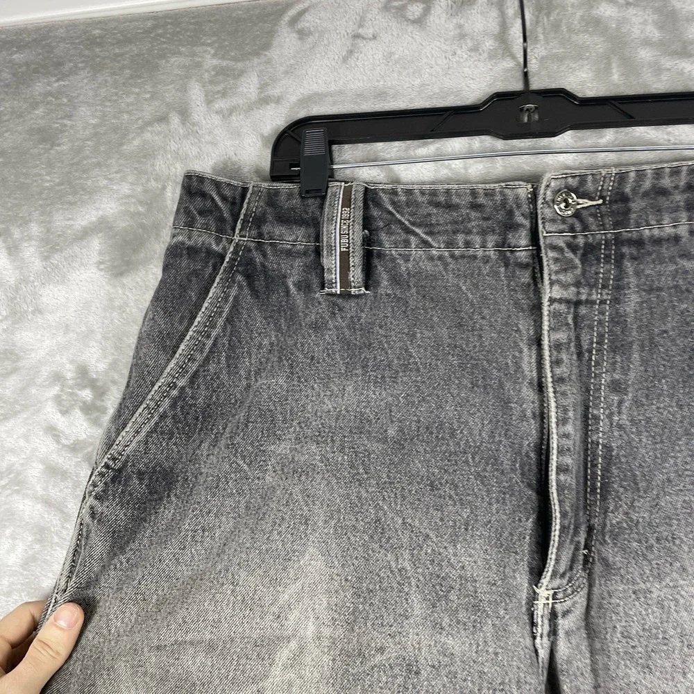 Vtg Y2K FUBU Cargo Shorts Black Denim Jorts Super Baggy Loose 38W (fit 36x15)